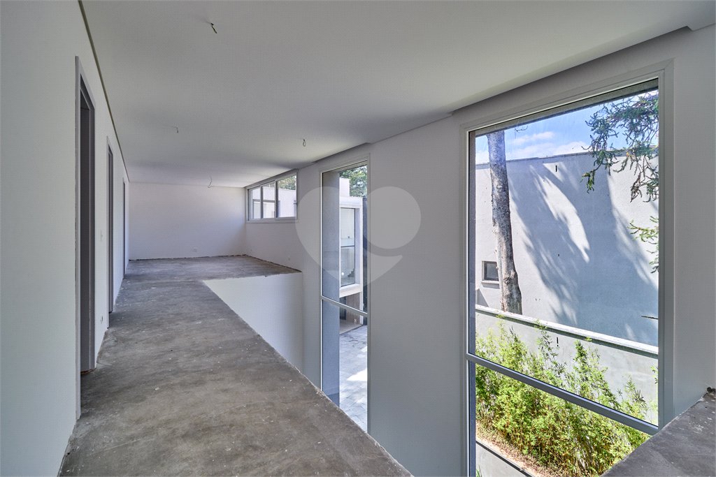 Casa à venda com 4 suítes no condomínio Liló, São Paulo - SP