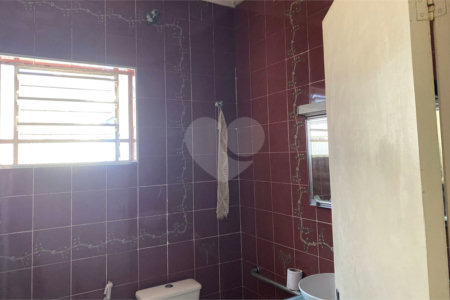 Casa Térrea à venda com 2 quartos em Vila Acoreana, Poá, SP