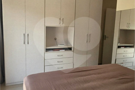 Casa à venda com 3 quartos, sendo 1 suíte,  no condomínio Comdomínio Real Park Tietê, Mogi das Cruzes - SP