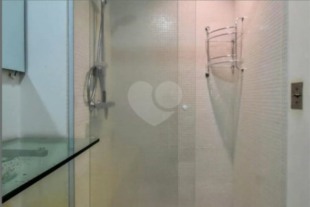 Apartamento à venda com 1 suíte em Jardim das Acácias, São Paulo, SP