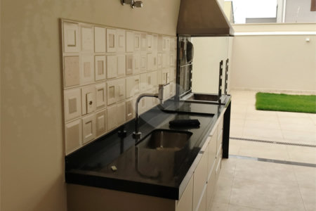 Casa Térrea para alugar com 3 suítes em Jardim Esplanada II, Indaiatuba, SP