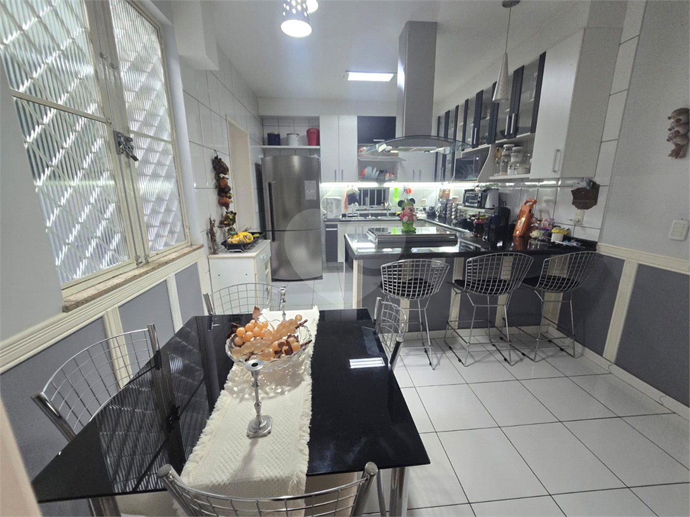 Casa à venda com 5 quartos, sendo 2 suítes, em Tijuca, Rio de Janeiro, RJ