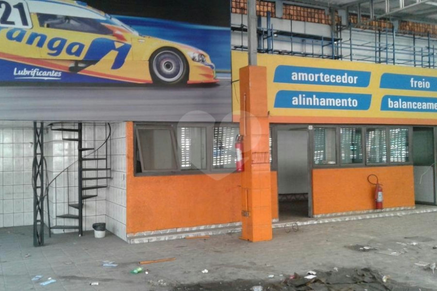 Prédio à venda em Pari, São Paulo, SP