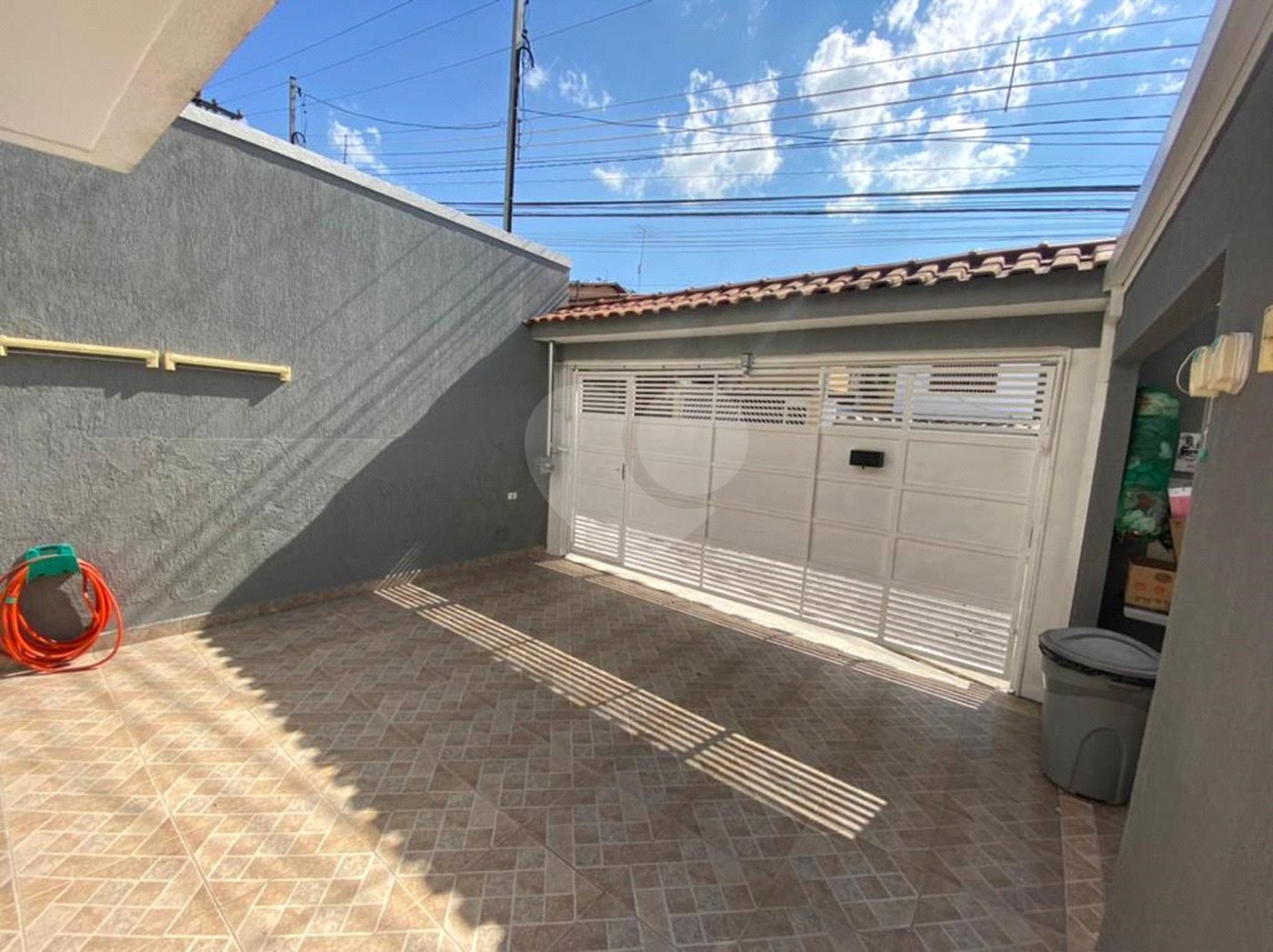 Sobrado à venda com 2 quartos em Tremembé, São Paulo, SP