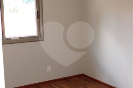 Casa à venda com 4 suítes no condomínio Estância Marambaia, Vinhedo - SP