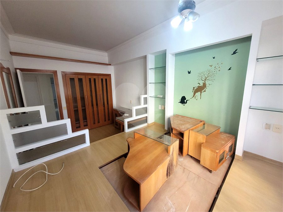 Apartamento à venda com 4 quartos, sendo 1 suíte, em Copacabana, Rio de Janeiro, RJ