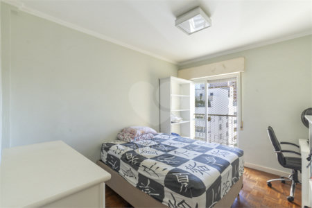 Apartamento à venda com 4 quartos, sendo 2 suítes, em Indianópolis, São Paulo, SP