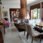 Casa à venda com 4 quartos, sendo 1 suíte, no condomínio Clube da Montanha, Atibaia - SP