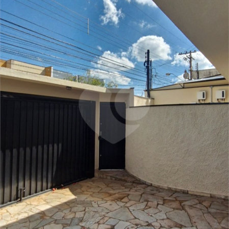 Sobrado à venda com 4 quartos, sendo 1 suíte,  em Sumarezinho, Ribeirão Preto, SP