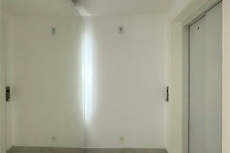 Apartamento à venda com 3 suítes em Vila Suzana, São Paulo, SP