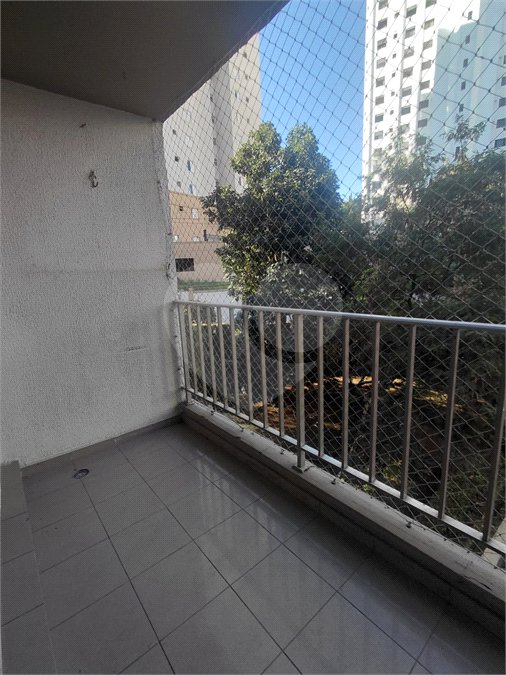 Apartamento para alugar com 4 quartos, sendo 1 suíte, em Vila Sônia, São Paulo, SP