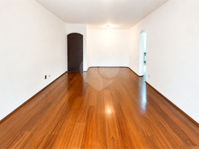 Apartamento à venda ou para alugar com 3 quartos, sendo 1 suíte,  em Granja Julieta, São Paulo, SP