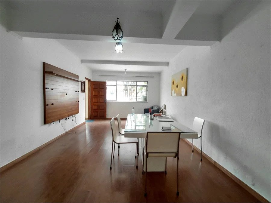 Sobrado à venda com 3 quartos em Vila Romana, São Paulo, SP