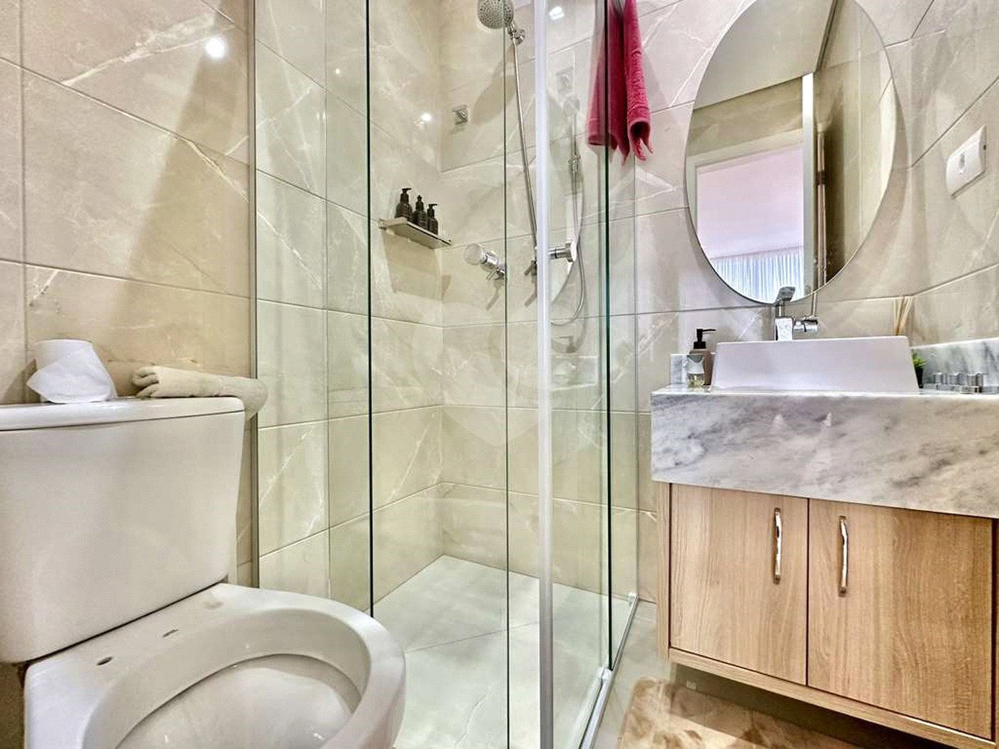 Casa à venda com 2 suítes no condomínio Gran Loft, Cotia - SP