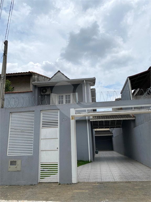 Casa à venda com 3 quartos, sendo 1 suíte, em Jardim Márcia, Suzano, SP