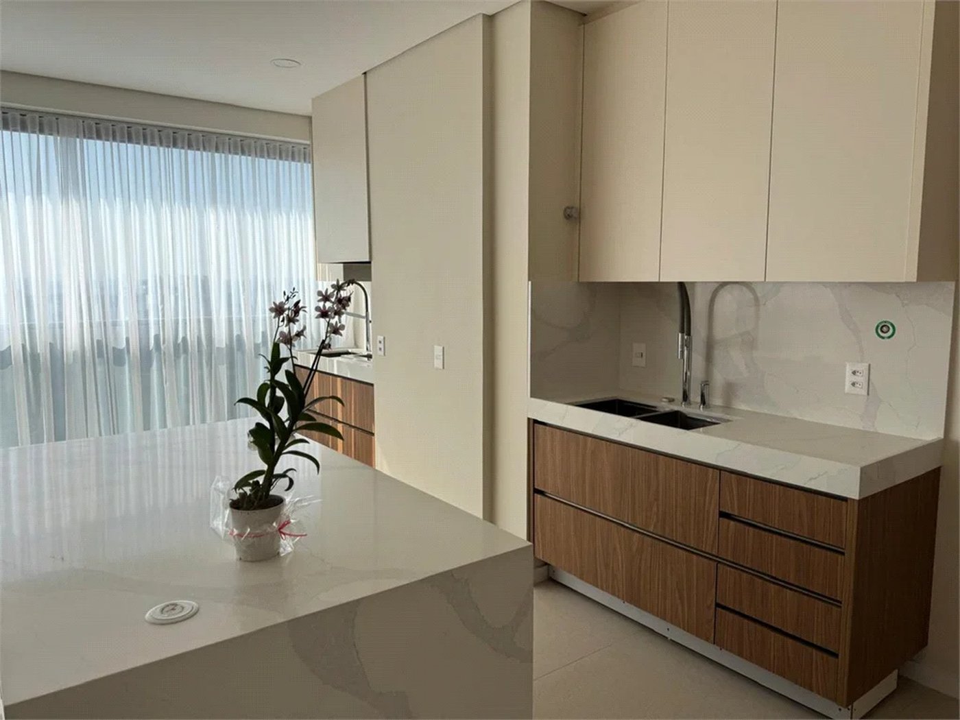 Apartamento à venda com 2 suítes em Jardim Morumbi, São Paulo, SP