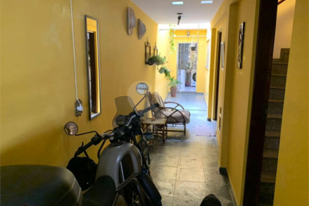 Sobrado à venda com 2 quartos, sendo 1 suíte, em Cupecê, São Paulo, SP