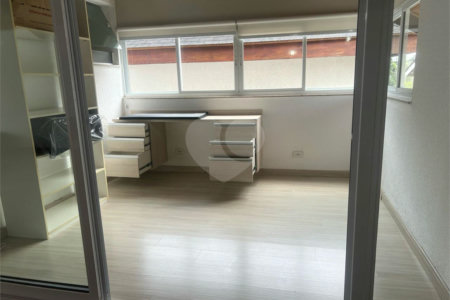 Casa à venda com 4 quartos, sendo 3 suítes,  no condomínio Residencial Toscana, Mogi das Cruzes - SP