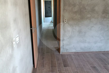 Sobrado à venda com 3 quartos, sendo 1 suíte, em Jardim do Lago, Atibaia, SP