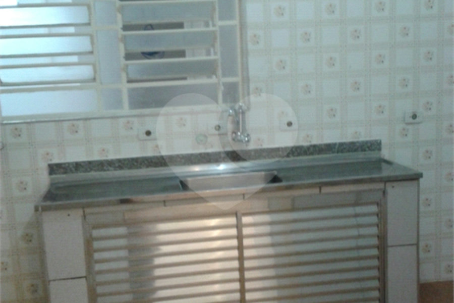 Sobrado à venda com 4 quartos em Santana, São Paulo, SP