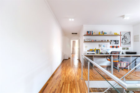 Casa à venda com 3 quartos, sendo 1 suíte, em Alto da Boa Vista, São Paulo, SP