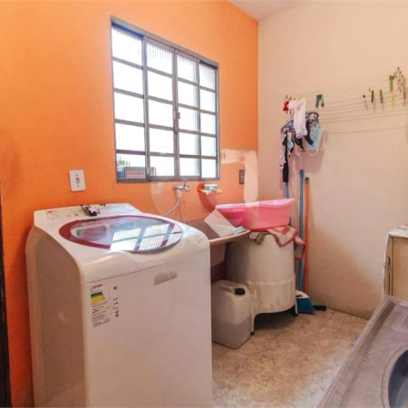 Casa à venda com 5 quartos em Cidade São Mateus, São Paulo, SP