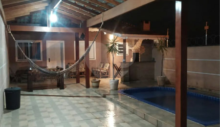 Casa à venda com 2 quartos em Nova Cerejeira, Atibaia, SP