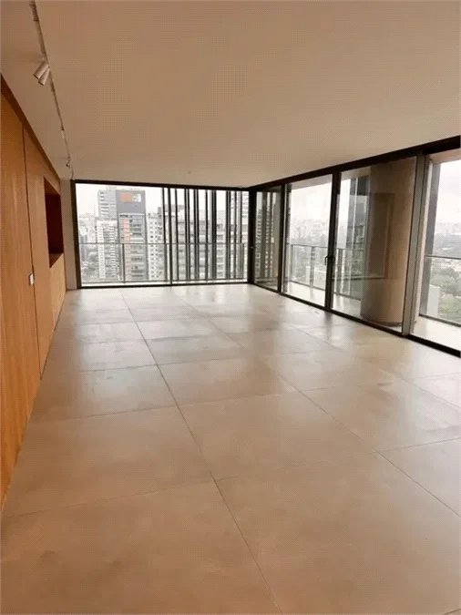 Apartamento para alugar com 4 quartos, sendo 3 suítes, em Pinheiros, São Paulo, SP
