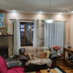 Casa à venda com 4 quartos, sendo 1 suíte, no condomínio Parque Suiça, Caieiras - SP