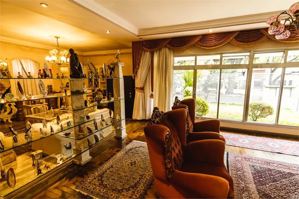 Casa à venda ou para alugar com 4 quartos, sendo 2 suítes, em Bela Aliança, São Paulo, SP