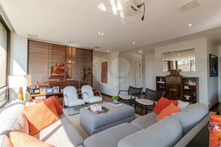 Apartamento à venda com 3 suítes em Itaim Bibi, São Paulo, SP