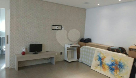 Casa Térrea à venda com 5 quartos, sendo 2 suítes,  em Água Fria, São Paulo, SP