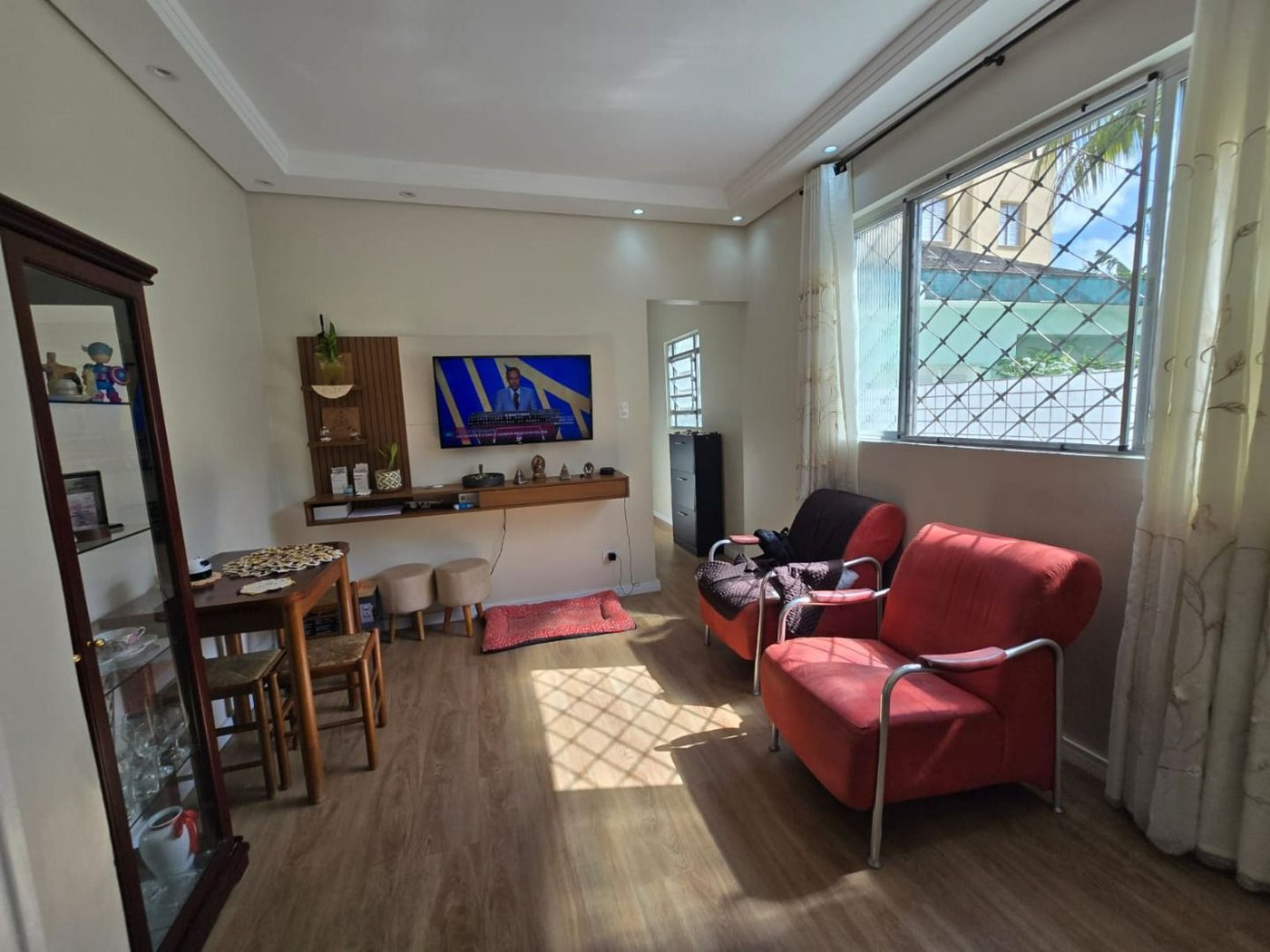 Apartamento com 2 dormitórios à venda, 59 m² por R$ 420.000,00 - Gonzaga - Santos/SP