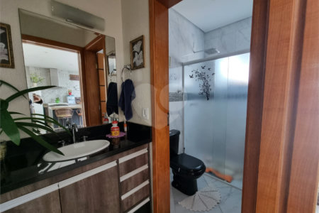 Casa à venda com 3 suítes no condomínio Horto Florestal I, Sorocaba - SP