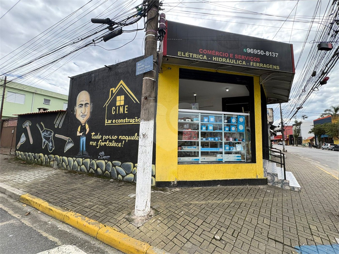 Salão para alugar em Vila Acoreana, Poá, SP