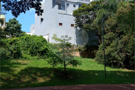 Apartamento à venda com 3 quartos, sendo 1 suíte, em Vila Eldízia, Santo André, SP