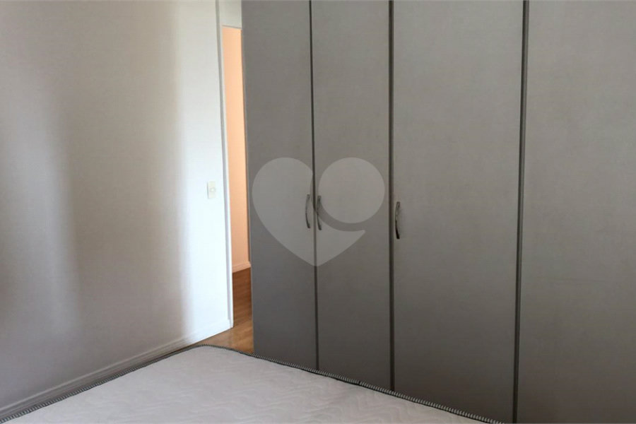 Apartamento à venda com 3 quartos, sendo 1 suíte, em Vila Olímpia, São Paulo, SP