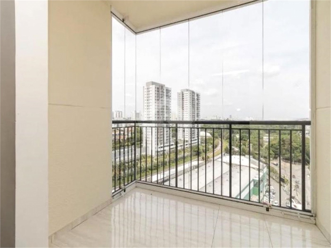 Apartamento à venda com 3 quartos, sendo 1 suíte, em Lapa, São Paulo, SP