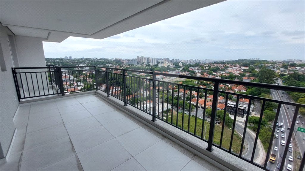 Apartamento à venda com 3 quartos, sendo 1 suíte,  em Butantã, São Paulo, SP