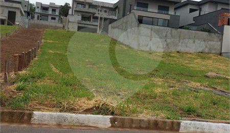 Terreno à venda em Jardim dos Pinheiros, Atibaia, SP