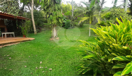 Casa Térrea à venda com 4 quartos, sendo 2 suítes,  em Serra da Cantareira, Mairiporã, SP