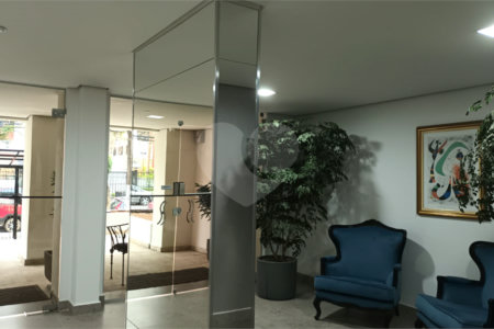 Apartamento à venda com 3 quartos, sendo 1 suíte, em Vila Mariana, São Paulo, SP