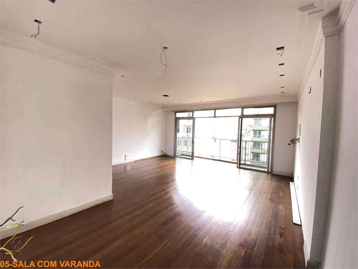 Apartamento à venda com 4 quartos, sendo 1 suíte,  em Tijuca, Rio de Janeiro, RJ