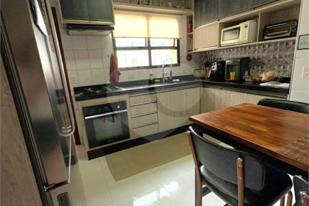 Apartamento à venda com 3 quartos, sendo 1 suíte, em Nova Petrópolis, São Bernardo do Campo, SP