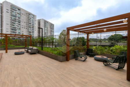 Apartamento à venda com 2 suítes em Santo Amaro, São Paulo, SP