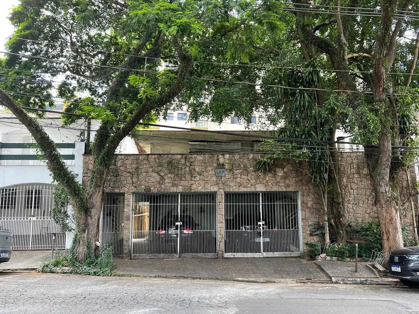 Casa à venda com 4 quartos, sendo 1 suíte, em Jardim das Vertentes, São Paulo, SP