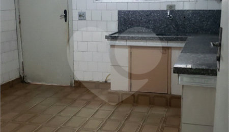 Casa à venda com 3 quartos em Jardim Petrópolis, São Paulo, SP