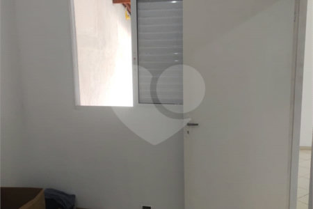 Casa à venda com 2 quartos em Vila Ursulina, Itaquaquecetuba, SP