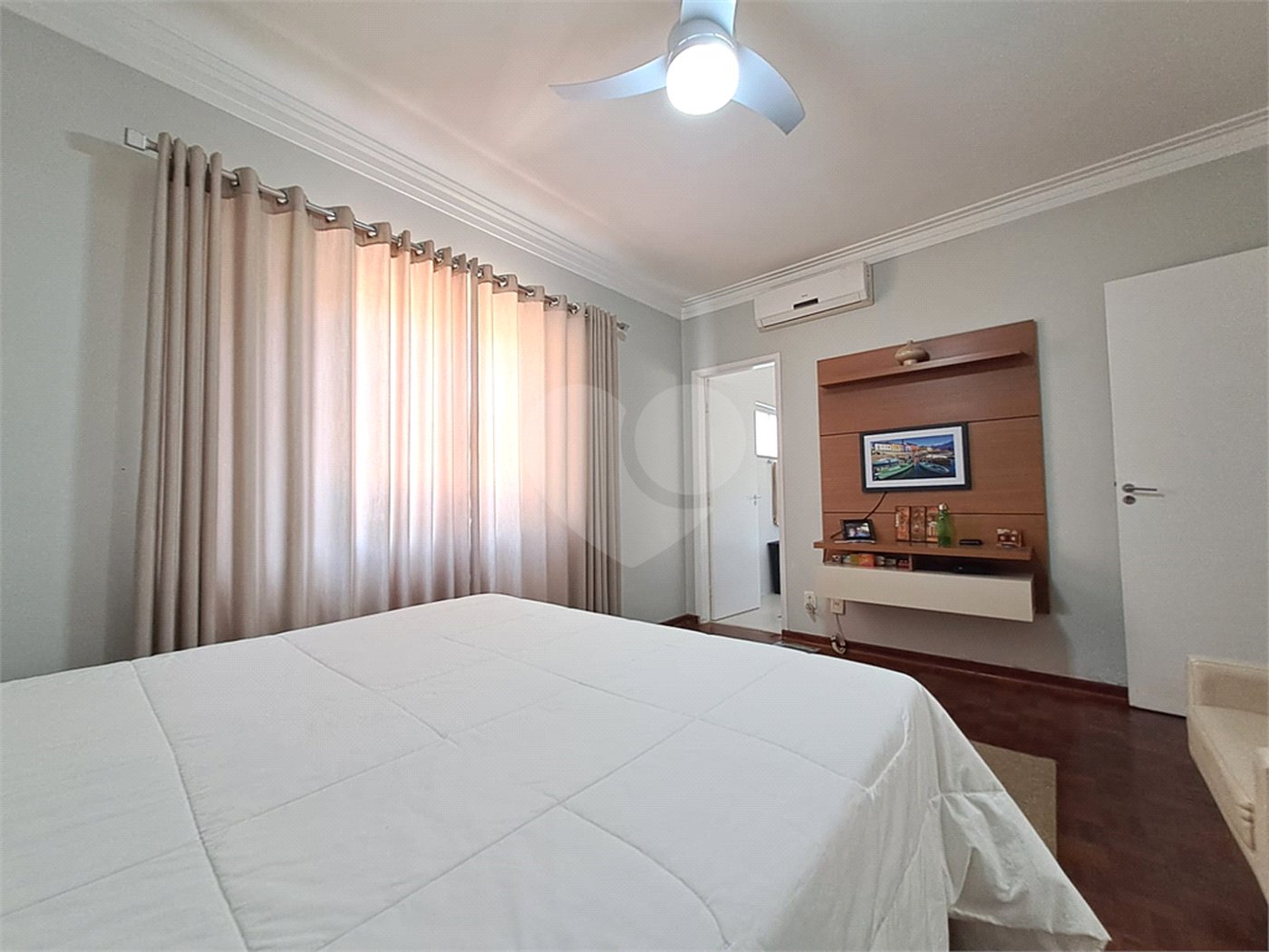 Casa à venda com 3 quartos, sendo 1 suíte, em Vila Trujillo, Sorocaba, SP