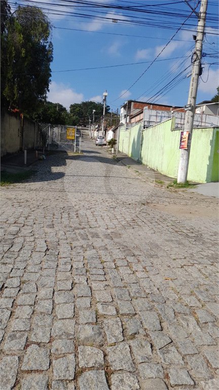Casa à venda com 4 quartos em Campo Grande, Rio de Janeiro, RJ